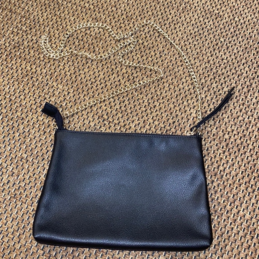 H&M Black Leather-like Crossbody with Gold Chain